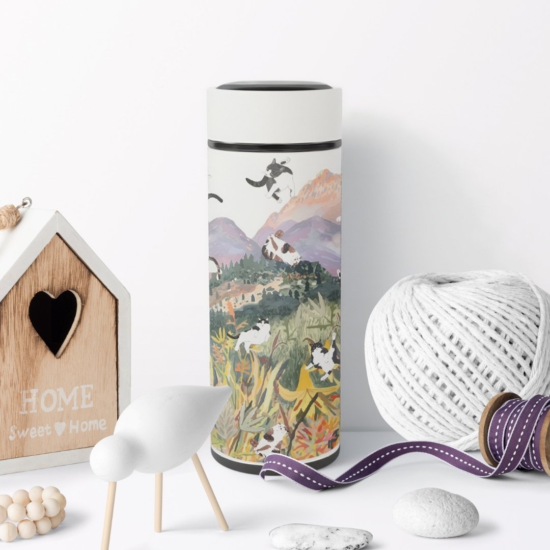 Yogis Cat and FlowerRain Of Cat Vacuum Bottle (360ml)