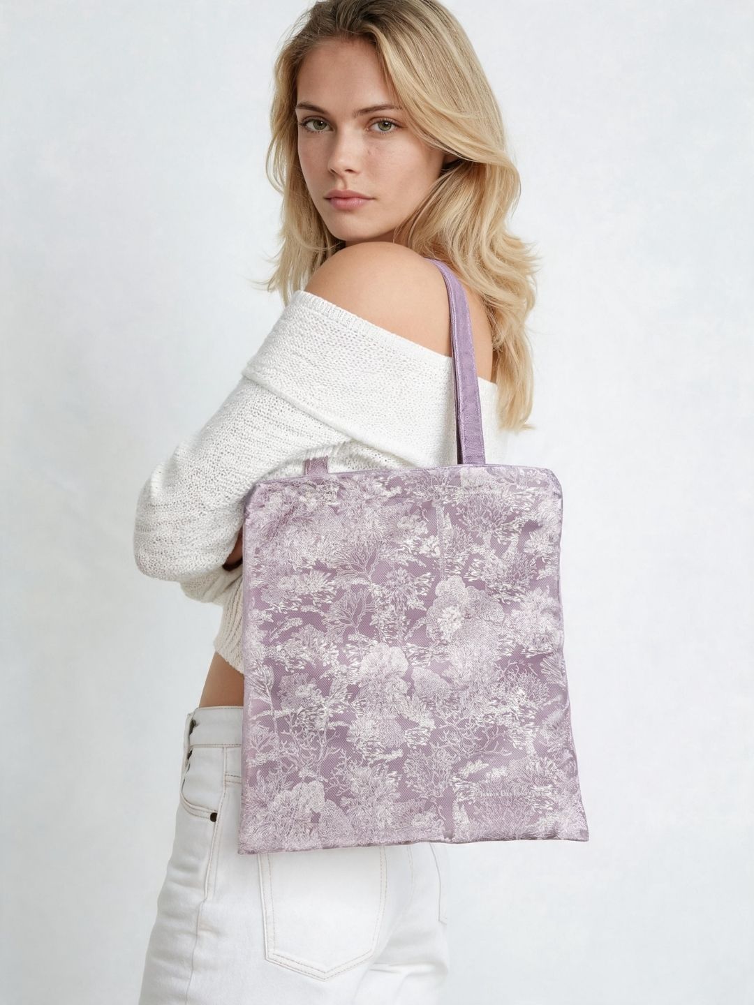 Toile De Jouy Pinkish Gray Tote Bag