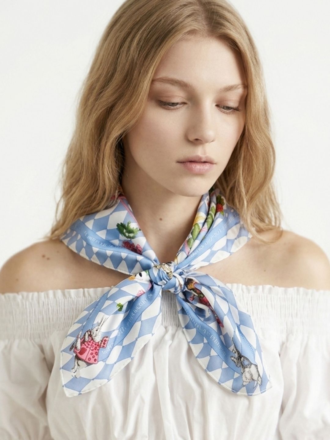 Wonderful Adventure Dream Gray Argyle Silky Scarf (60cm)