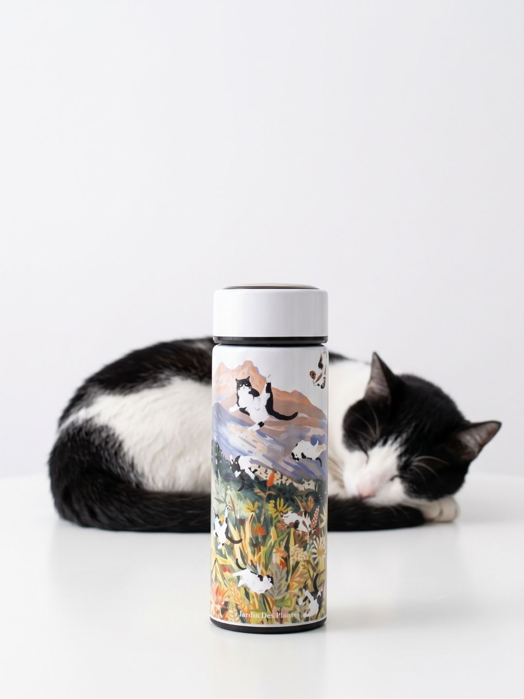 Yogis Cat and FlowerRain Of Cat Vacuum Bottle (360ml)