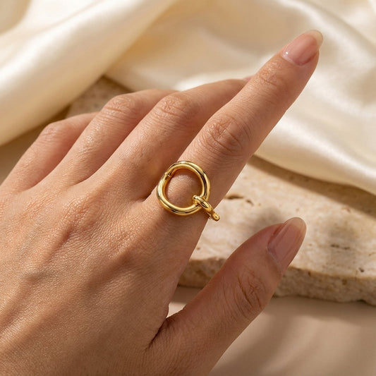 Silken Embrace Giselle Scarf Ring