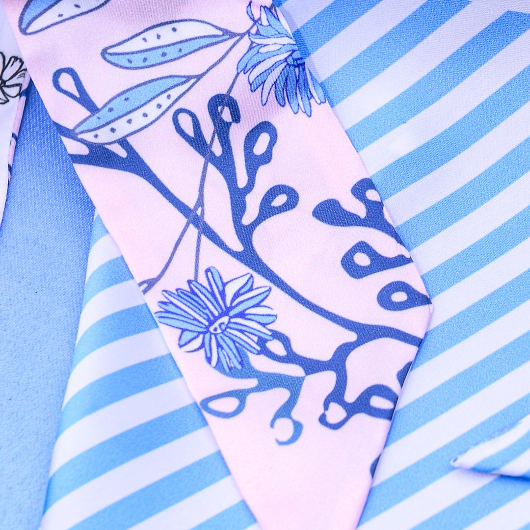 Wild Blue Yonder Pink Yarrow Twilly Silky Scarf (85cm)