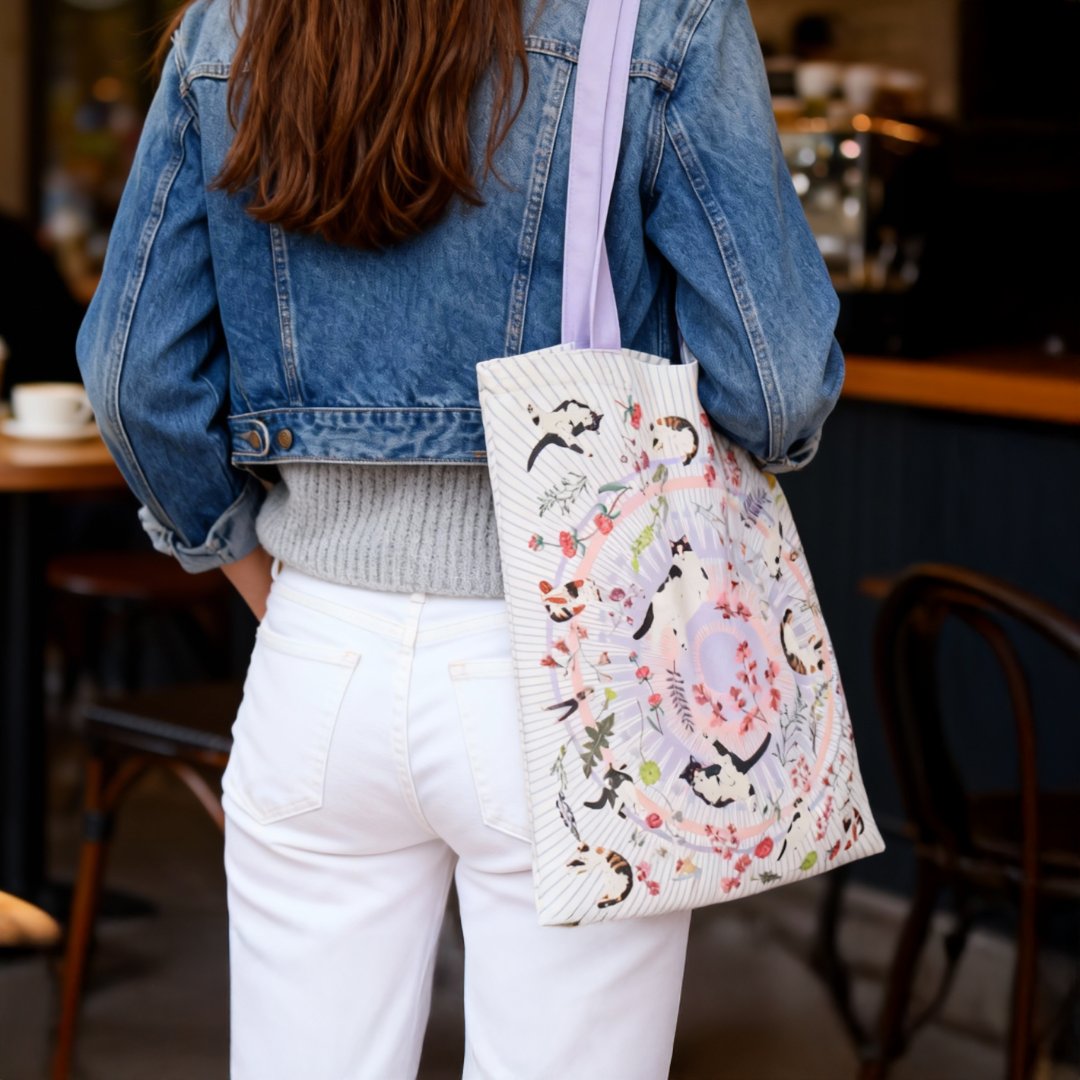 Yogis Cat and Flower Cat Crown Tote Bag