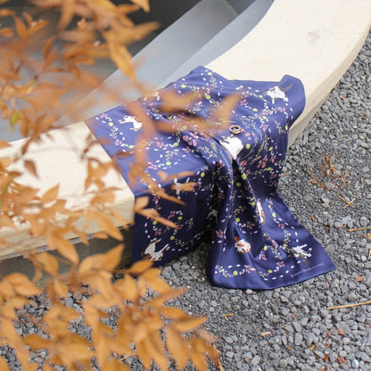 Yogis Cat and Flower Navy Tatra Mountain Silky Scarf Gift Set (Double Face Silky Scarf and Scarf Ring)