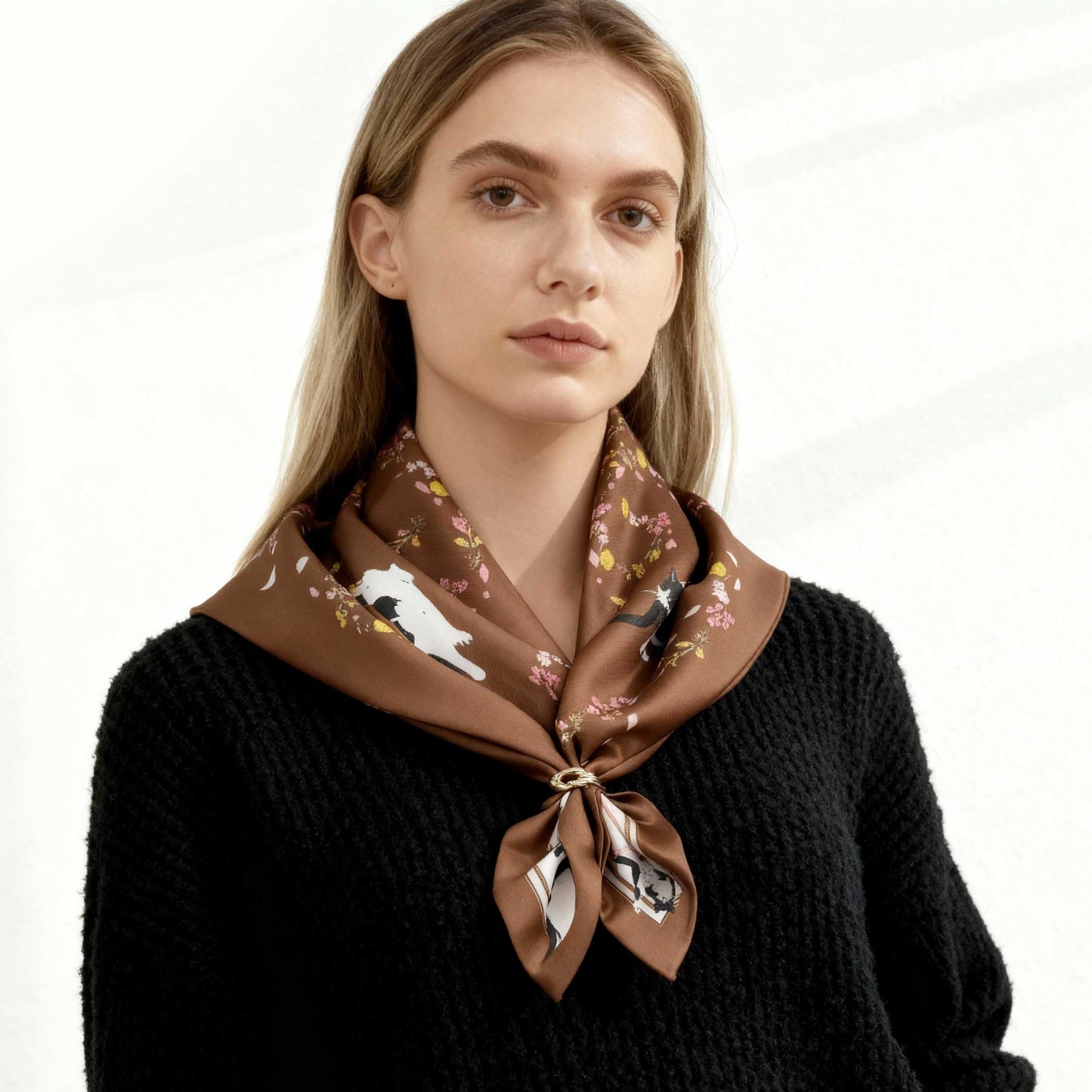 Yogis Cat and Flower Brown Tatra Mountain Silky Scarf Gift Set (Double Face Silky Scarf and Scarf Ring)